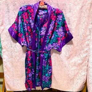 Vintage boudoir robe